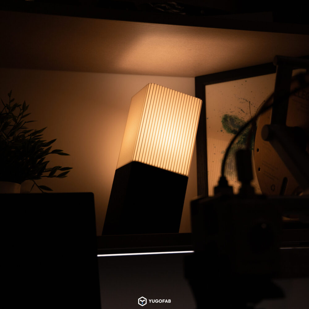 "Edge" Lampa